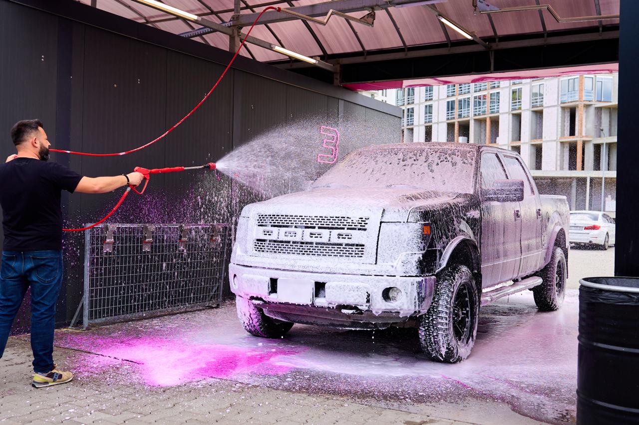 ІЗІ Car Wash, фото 2